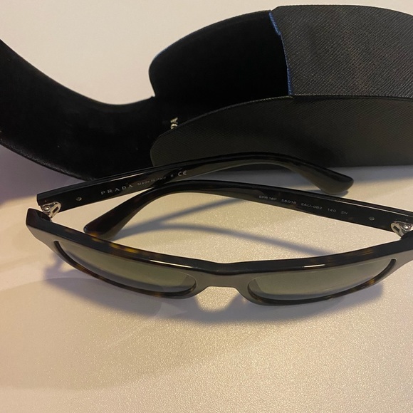 🕶️🌞✨ Prada Sunglasses in Tortoise - Picture 2 of 5